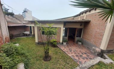 Vendo casa estilo rustico en Casuarinas Sur