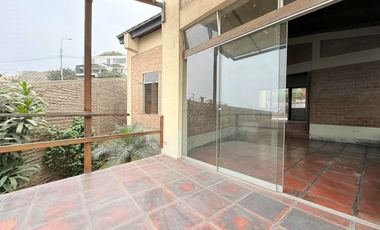 Vendo casa estilo rustico en Casuarinas Sur