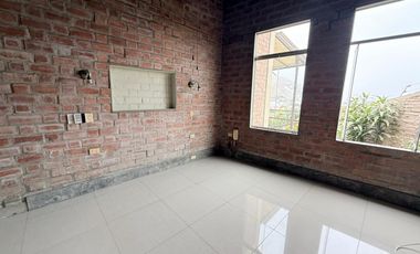 Vendo casa estilo rustico en Casuarinas Sur