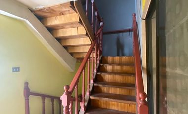 Amplia Propiedad De 3 Pisos, Ideal Para Familia 5d, 6b Y 2e.