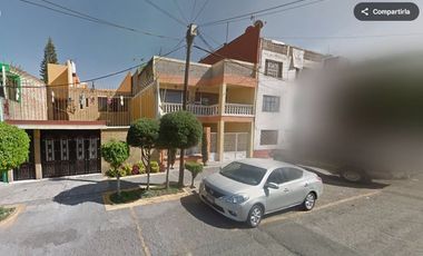 HERMOSA CASA EN LA ROMANA TLALNEPANTLA