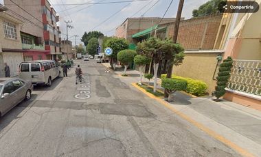 HERMOSA CASA EN LA ROMANA TLALNEPANTLA