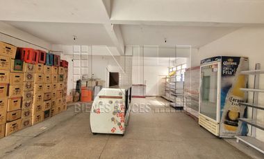 LOCAL COMERCIAL RAMOS MILLAN EJE 5 SUR