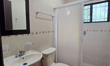 🏠Casa en venta con piscina y paneles solares – Gran Santa Fe Norte