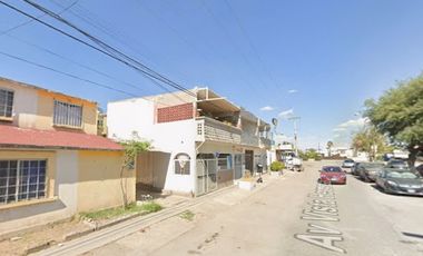 🏠 Casa en recuperación bancaria – Av. Vista Hermosa 515, Hacienda El Refugio, Gómez Palacio, Dgo.