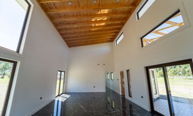 Hermosa casa en venta en el sur de chile ,vive la espectacular experiencia de vivir en la casa de tus sueños