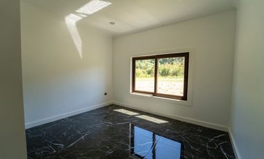 Hermosa casa en venta en el sur de chile ,vive la espectacular experiencia de vivir en la casa de tus sueños