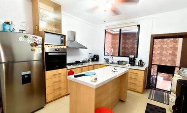 EN VENTA DEPARTAMENTO EN LA CAROLINA, MACHALA