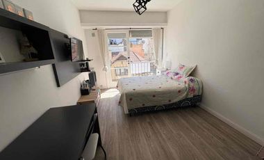 VENDEMOS DEPARTAMENTO DE 1 AMB RECICLADO Y AMOBLADO