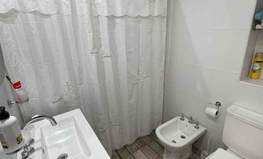 VENDEMOS DEPARTAMENTO DE 1 AMB RECICLADO Y AMOBLADO