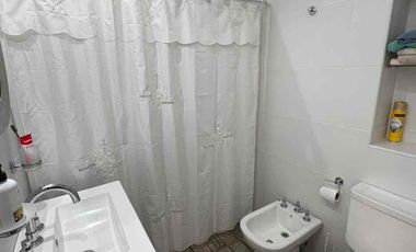 VENDEMOS DEPARTAMENTO DE 1 AMB RECICLADO Y AMOBLADO