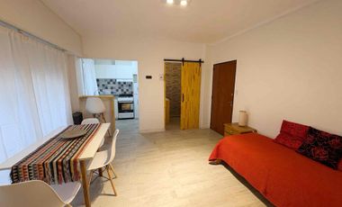 VENTA DEPARTAMENTO DE 1 AMB CON COCHERA RECICLADO Y AMOBLADO EN PLAZA COLÓN