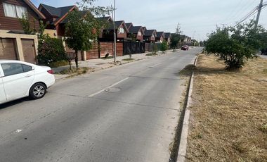 Casa Aislada en Avenida de Barrio Huertos II, Buin.