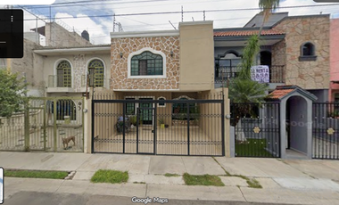 CASA DE OPORTUNIDAD EN GDL. SIERRA DE MAPIMIM COL. SAN PATRICIO POR TIEMPO LIMITADO