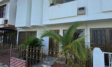 VENTA DE CASA EN PALMIRA - SECTOR LAS FLORES.