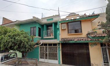 Casa en C. Lomas Verdes, Lomas de San Luis, La Barca, Jal.