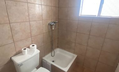Se Vende Linda Casa dos Pisos  3D2B excelente conectividad cerca a metro y centros comerciales
