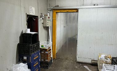 En Venta Tres Bodegas En La Vega Central De Santiago Región Metropolitana