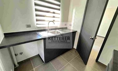 casa nueva en arriendo