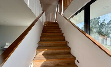 Casa Piedra Roja, Chicureo Oriente