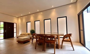 House and Lot in Tagaytay Country Homes for RENT! 2 Bedroom for 50k per month