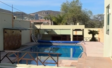 EN VENTA SALÓN DE EVENTOS