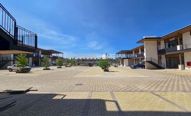 LOCAL COMERCIAL EN RENTA ideal para restaurante en Campanario Norte.