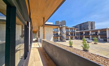 LOCAL COMERCIAL EN RENTA ideal para restaurante en Campanario Norte.