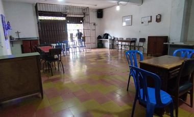 Venta Casa lote en campo Valdez, la norma permite 6 unidades de vivienda y un local comercia