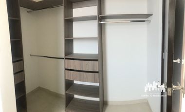 CASA EN RENTA EN NISPEROS CERCA DE VALLE IMPERIAL - 3 RECAMARAS