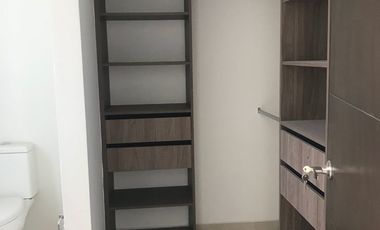 CASA EN RENTA EN NISPEROS CERCA DE VALLE IMPERIAL - 3 RECAMARAS