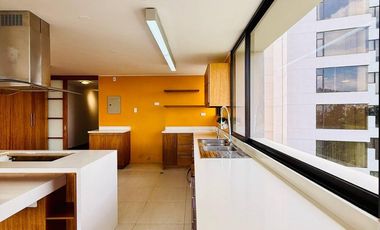 Departamento en Renta, 4 habitaciones, González Suárez, Quito, Ecuador