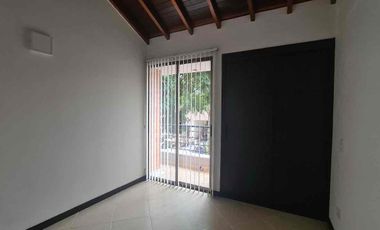 Venta Casa Rústica  en la Estrella