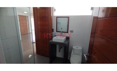 Se Vende Lindo Departamento en Los Alamos - Centrum - Surco – 170 M²