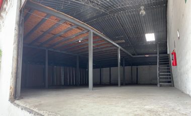 Alquilo bodega mas mezzanine y almacenaje - C. J. Arosemena