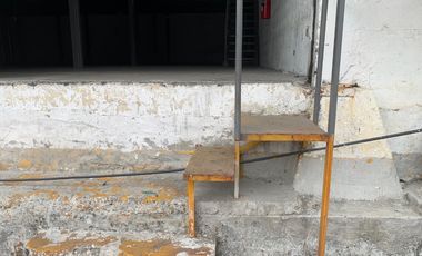 Alquilo bodega mas mezzanine y almacenaje - C. J. Arosemena