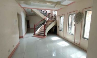 Two Storey H&L 342 sqm with Garage for Sale in Balagtas Bulacan