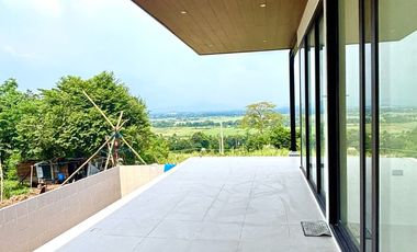 For Sale 2 Bedroom Fully Furnished San Diego Rolling Hills Lian Batangas beach house for sale