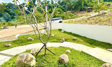 For Sale 2 Bedroom Fully Furnished San Diego Rolling Hills Lian Batangas beach house for sale