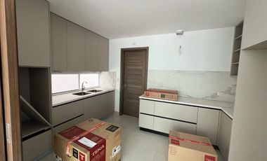 *VENDO hermoso departamento de ESTRENO PLANTA BAJA, EN URBANIZACION RIVER PARK