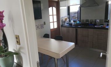 Vende casa individual en Condominio Quebrada El Canelo Machali