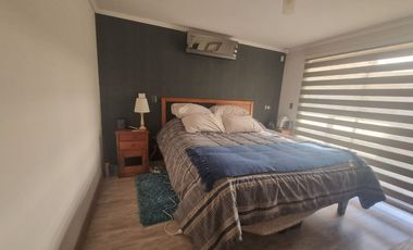 VENDE HERMOSA CASA EN EL POLO DE MACHALI