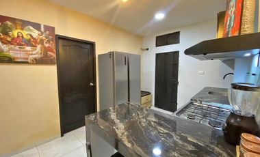 Alquiler Departamento Amoblado Cdla. Sauces 6. Moderno tanto el departamento como el mobiliario. Piso Segundo