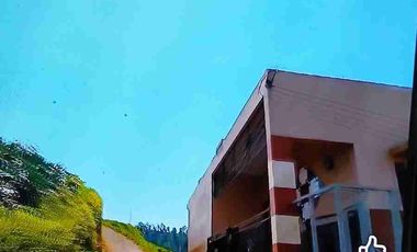 VILLA GONDOSULI KARANGANYAR HARGA TERMURAH