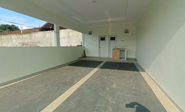 Rumah Megah Jual Sewa di Mojosongo Jebres Surakarta