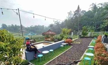 jual villa dan cafe deket kampus view indah