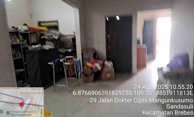 BREBES GANDASULI RUMAH 2 LANTAI STRATEGIS DEKAT JALAN RAYA PANTURA JUAL MURAH