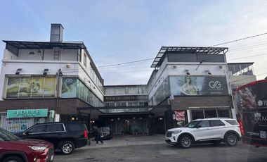 Espacio 16 metros ideal para consultorio, oficina, bodega, en planta baja