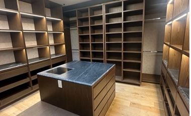 Renta Espectacular Residencia con Terraza y Diseño