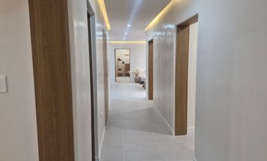 Pre-Selling Luxury Four (4) Bedroom Condo Unit in Clark Freeport Zone Pampanga.